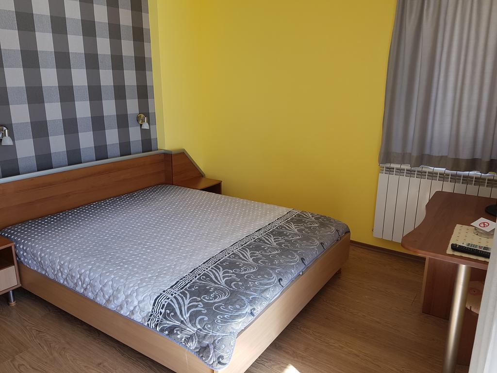 Guest House Ianis Paradise Несебир Екстер'єр фото